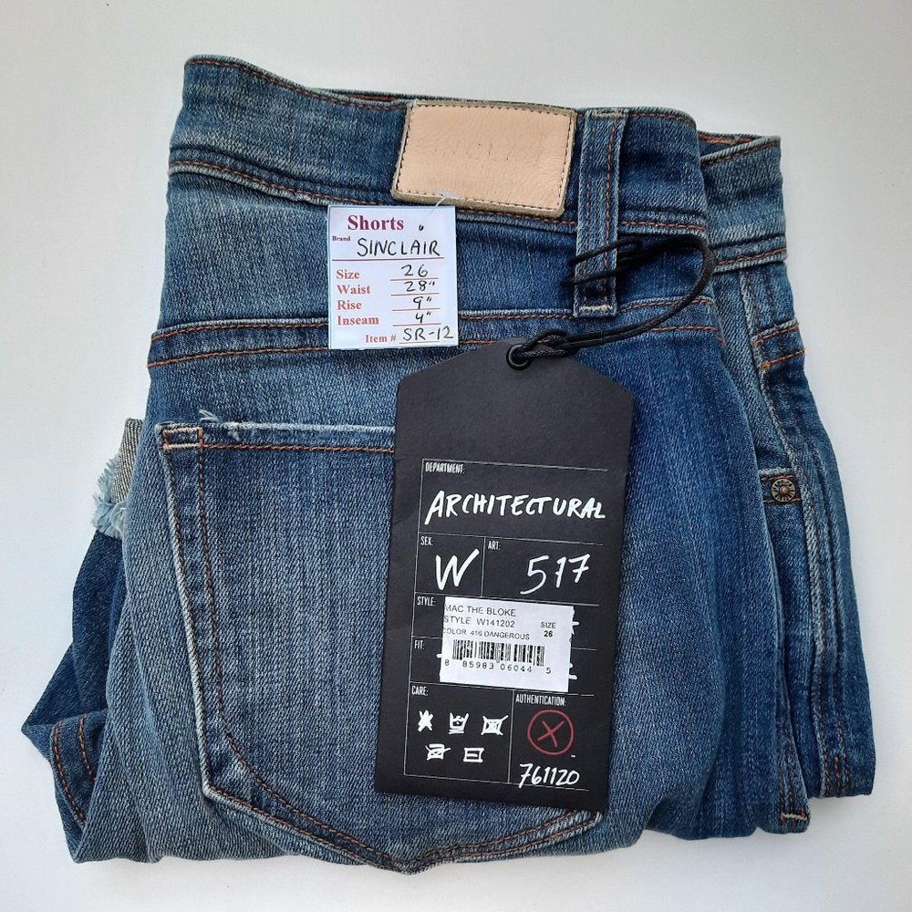 NWT Women's Denim Shorts Size 26